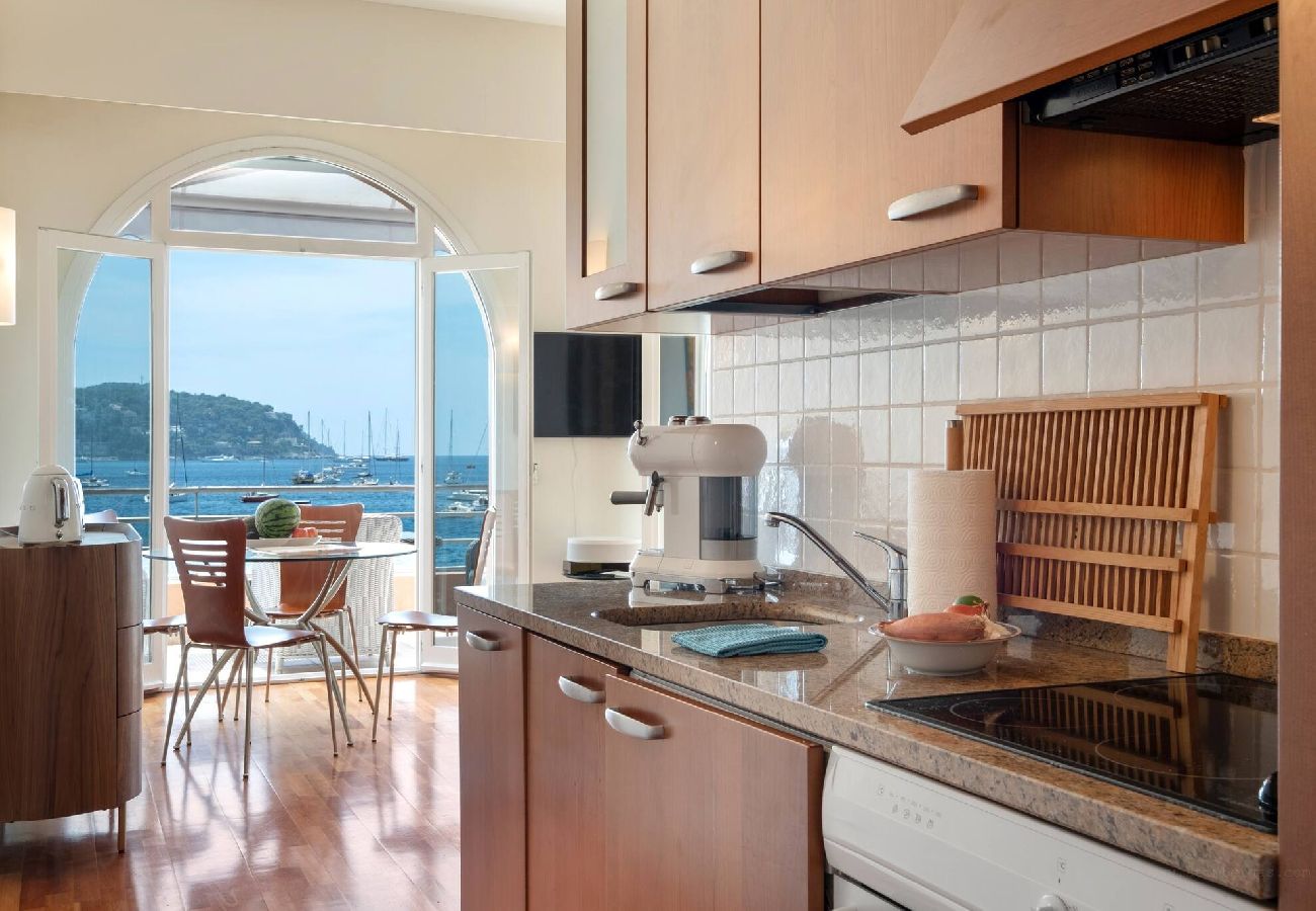 Apartment in Villefranche-sur-Mer - LA PLAGE 1