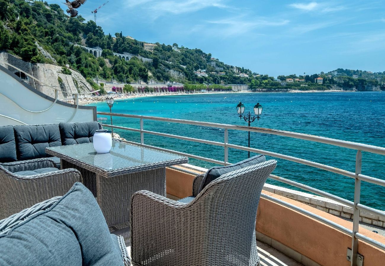 Apartment in Villefranche-sur-Mer - LA PLAGE 1