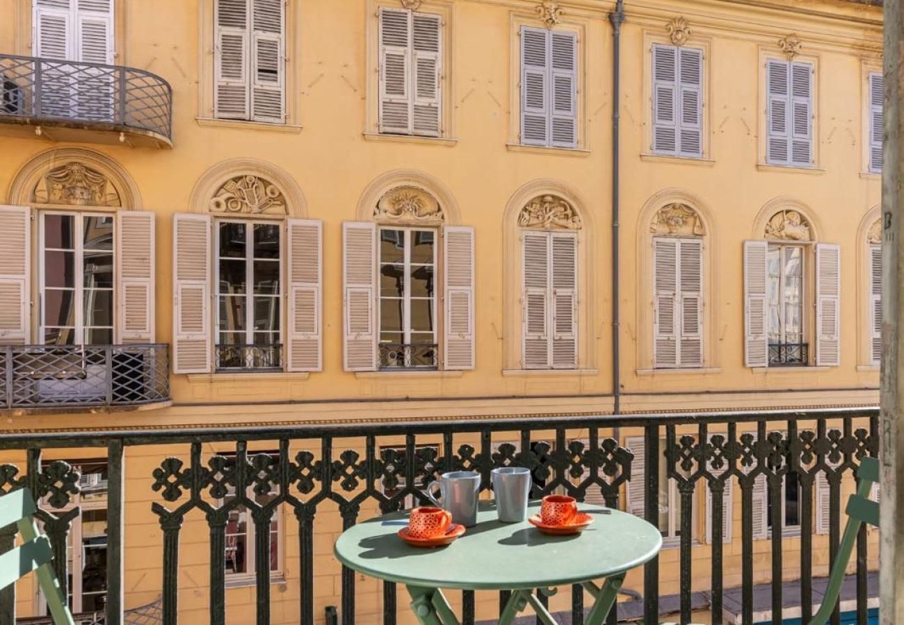 Apartment in Nice - La Perle de Masséna