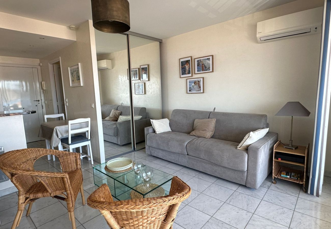 Studio in Villefranche-sur-Mer - Galets d'or -Cosy flat by the port