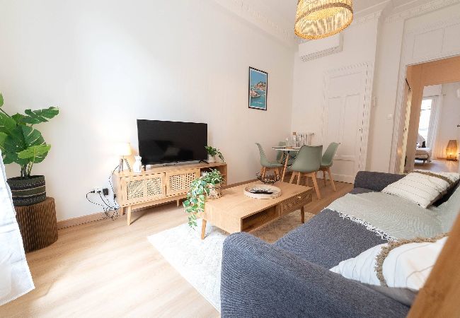 Appartement à Nice - SALUZZO Appartement à Nice - SALUZZO