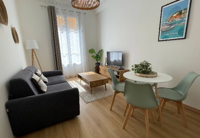 Appartement à Nice - SALUZZO Appartement à Nice - SALUZZO