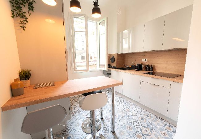 Appartement à Nice - SALUZZO Appartement à Nice - SALUZZO