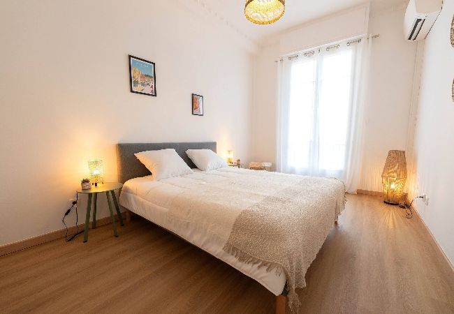 Appartement à Nice - SALUZZO Appartement à Nice - SALUZZO