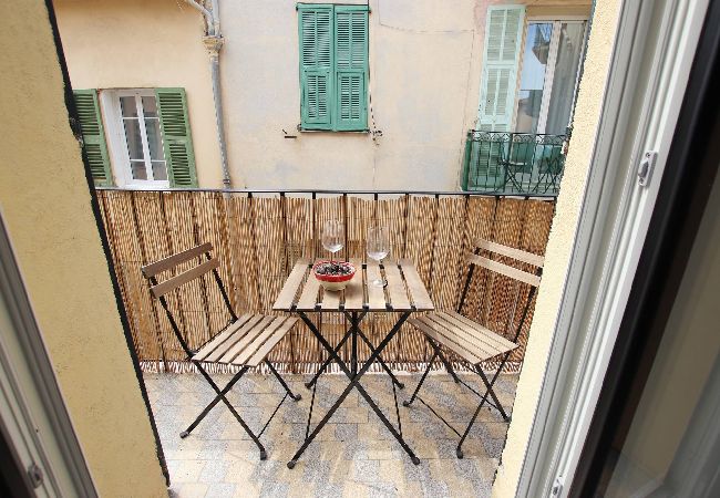 Appartement à Villefranche-sur-Mer - BALCON Appartement à Villefranche-sur-Mer - BALCON