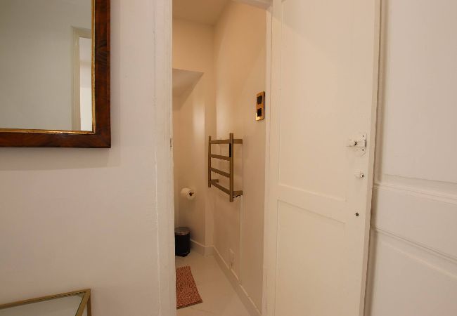 Appartement à Villefranche-sur-Mer - BALCON Appartement à Villefranche-sur-Mer - BALCON