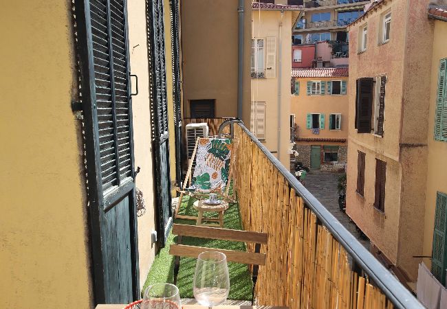 Appartement à Villefranche-sur-Mer - BALCON Appartement à Villefranche-sur-Mer - BALCON