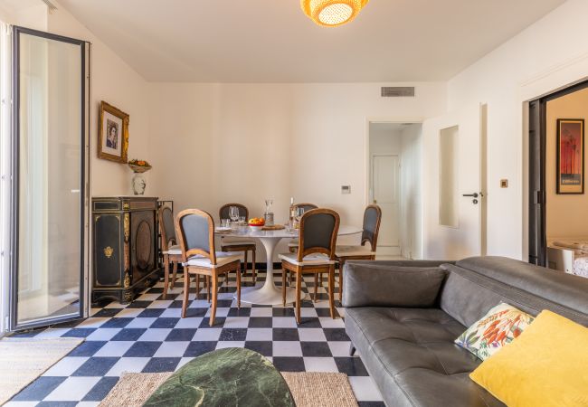 Appartement à Villefranche-sur-Mer - BALCON Appartement à Villefranche-sur-Mer - BALCON