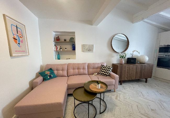 Appartement à Villefranche-sur-Mer - BONBON Appartement à Villefranche-sur-Mer - BONBON